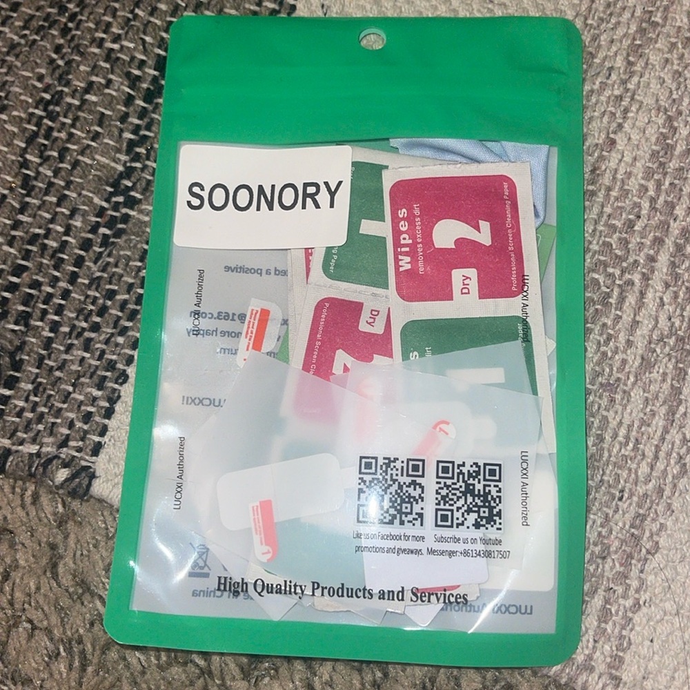 Fitbit luxe screen protectors